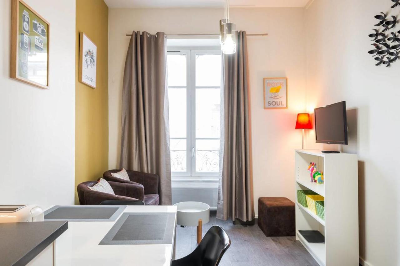 Guestready - Gorgeous Duplex Studio In Central Лион Екстериор снимка