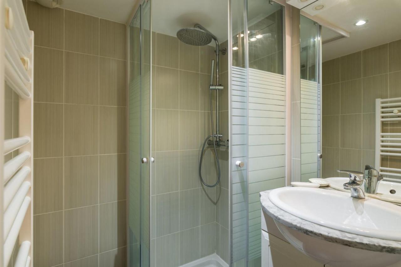 Guestready - Gorgeous Duplex Studio In Central Лион Екстериор снимка